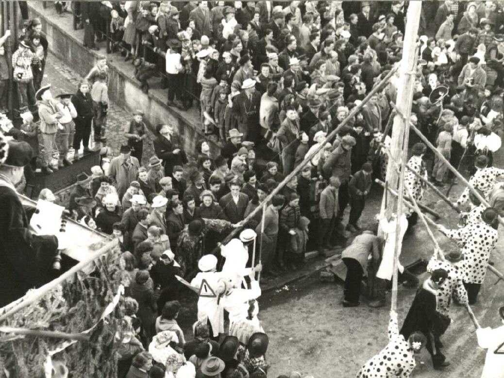 1959 - Narrenbaumsetzen
