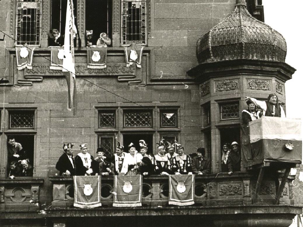 1961 - Till Eulenspiegel am Rathausbalkon